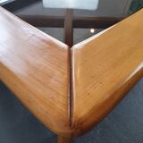 Square coffee table in wood and smoked glass