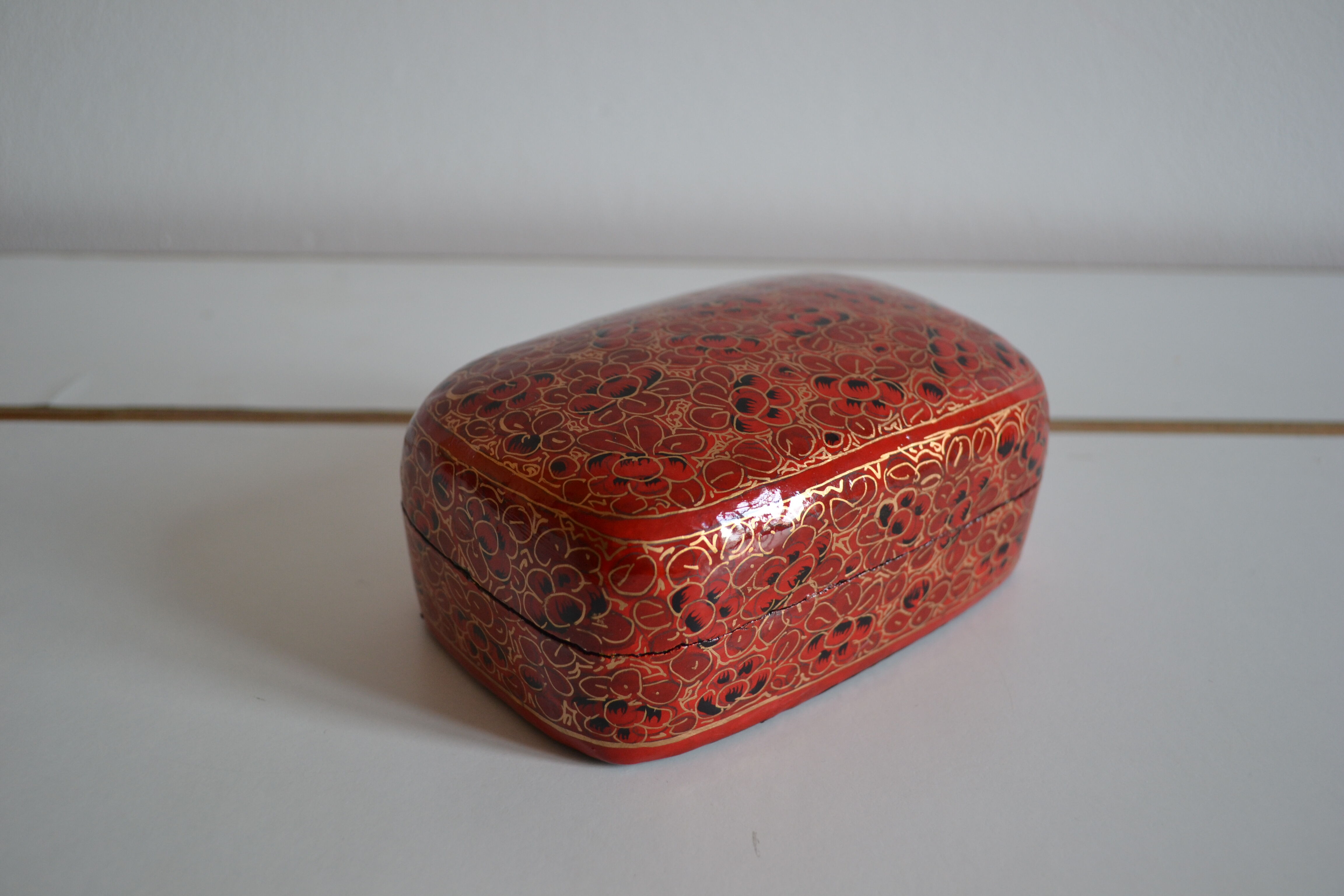 Boite a bijoux papier mache peint a la main inde xxe