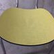 Chaise en formica jaune des années 50