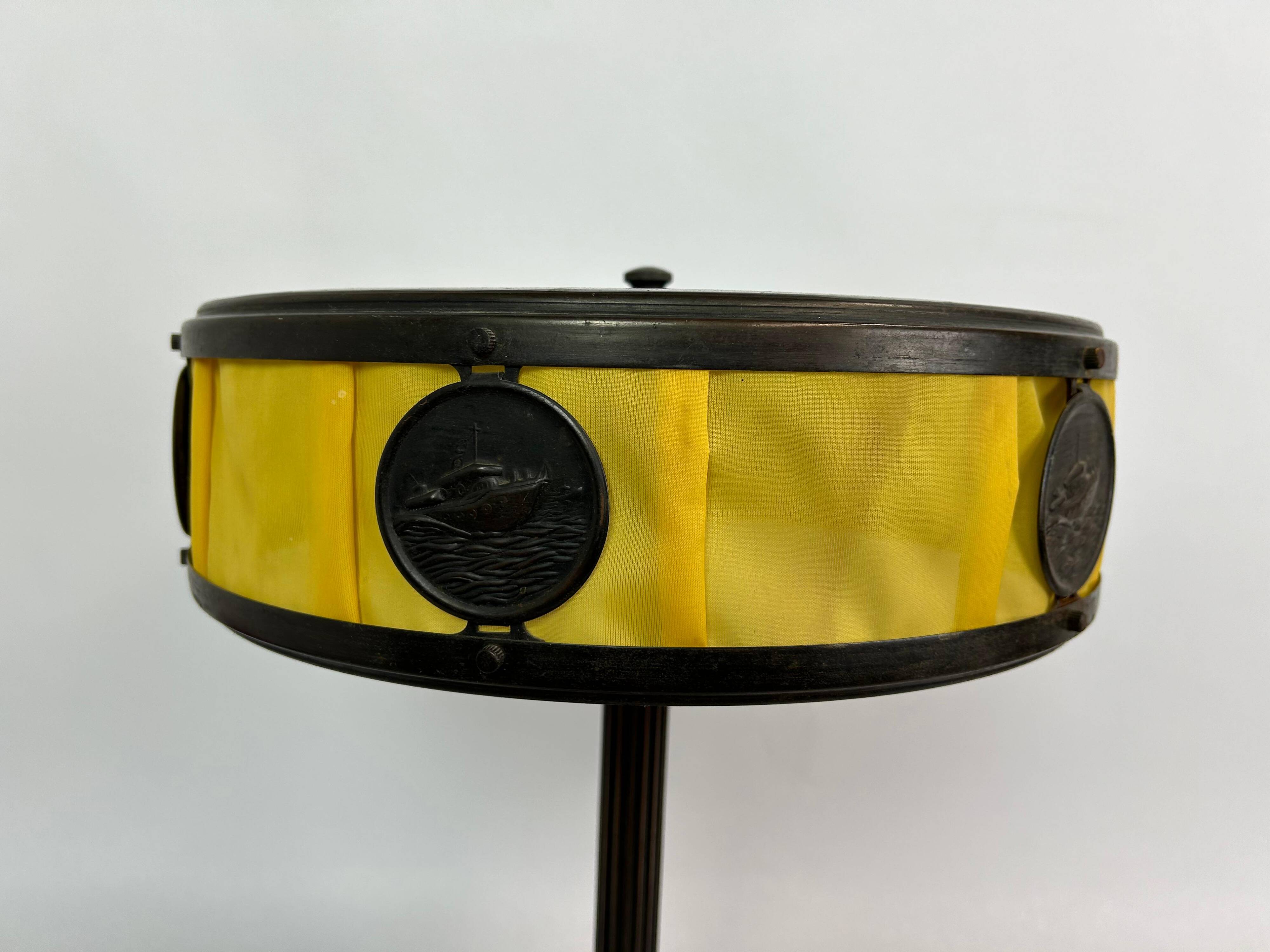 Lampe de bureau amiral soviétique