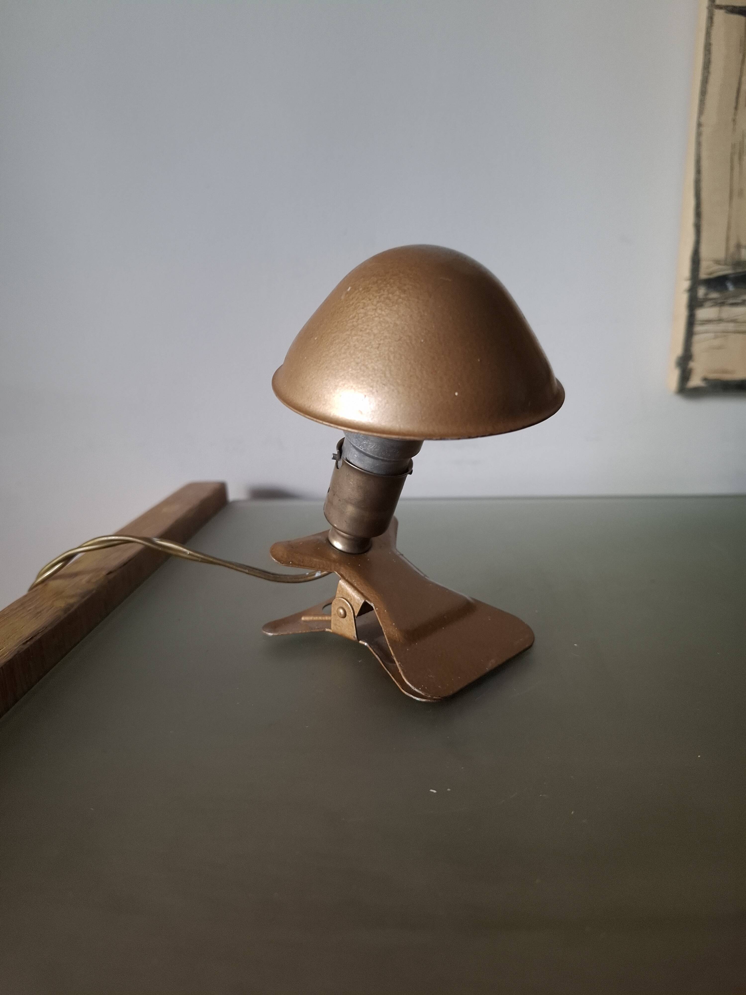 Lampe vintage en metal champignon