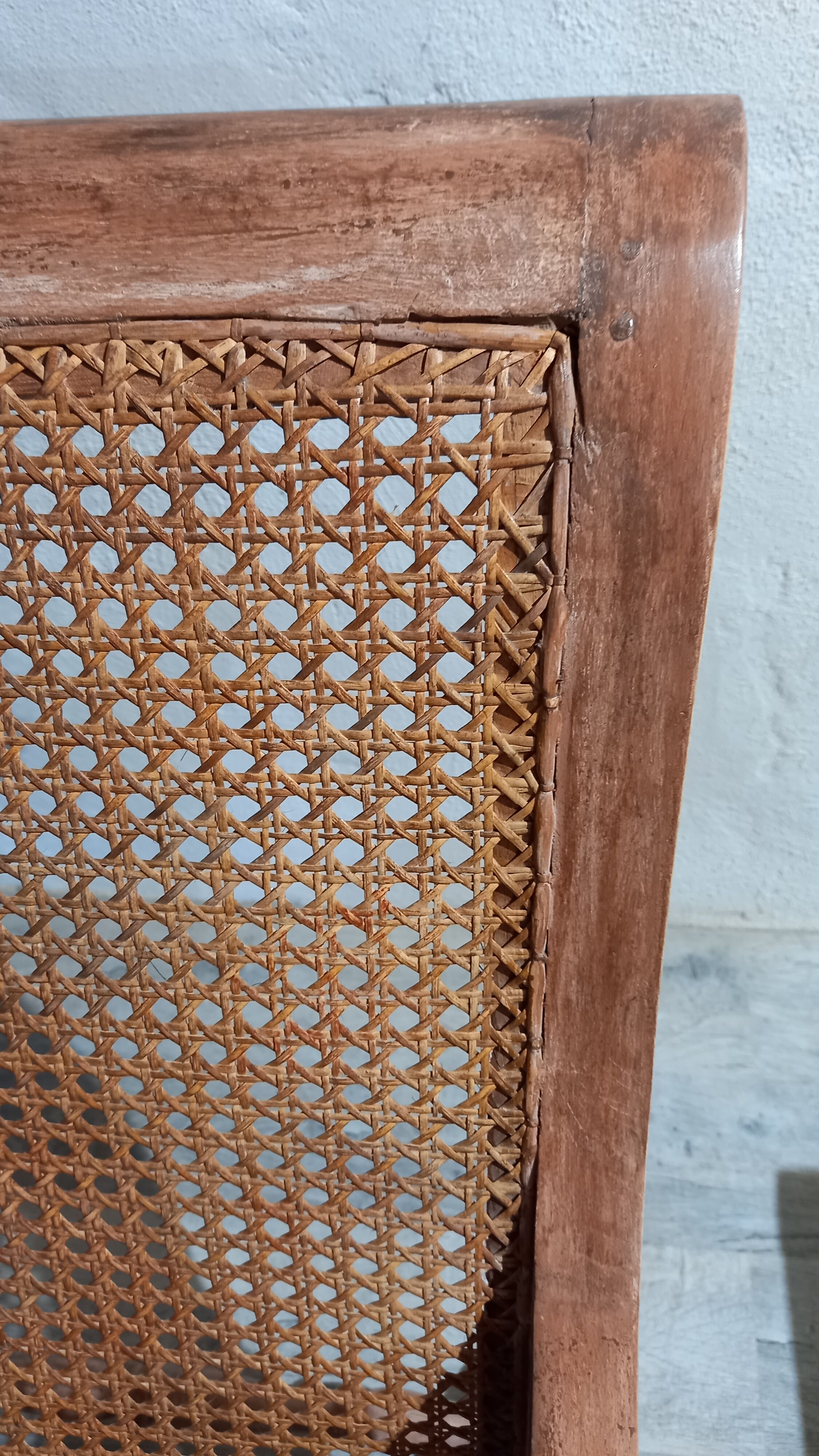 Fauteuil à crosse en cannage