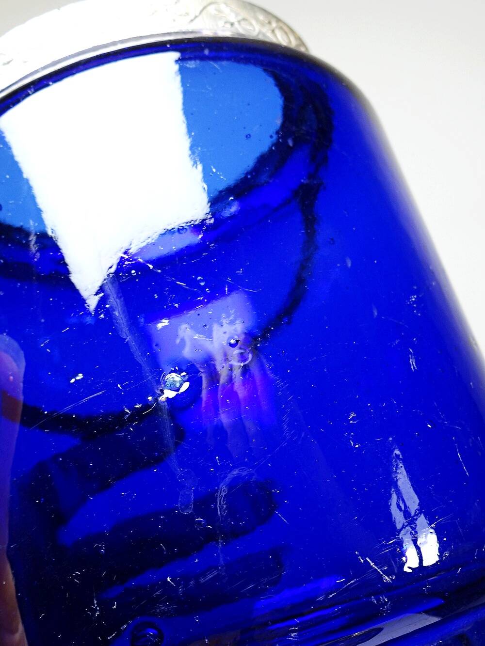 Antique biscuit jar/sweet jar, cobalt blue glass and silver-plated metal, early 20th century.
