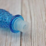 Turquoise blue decanter of 56 centimeters with cap & relief