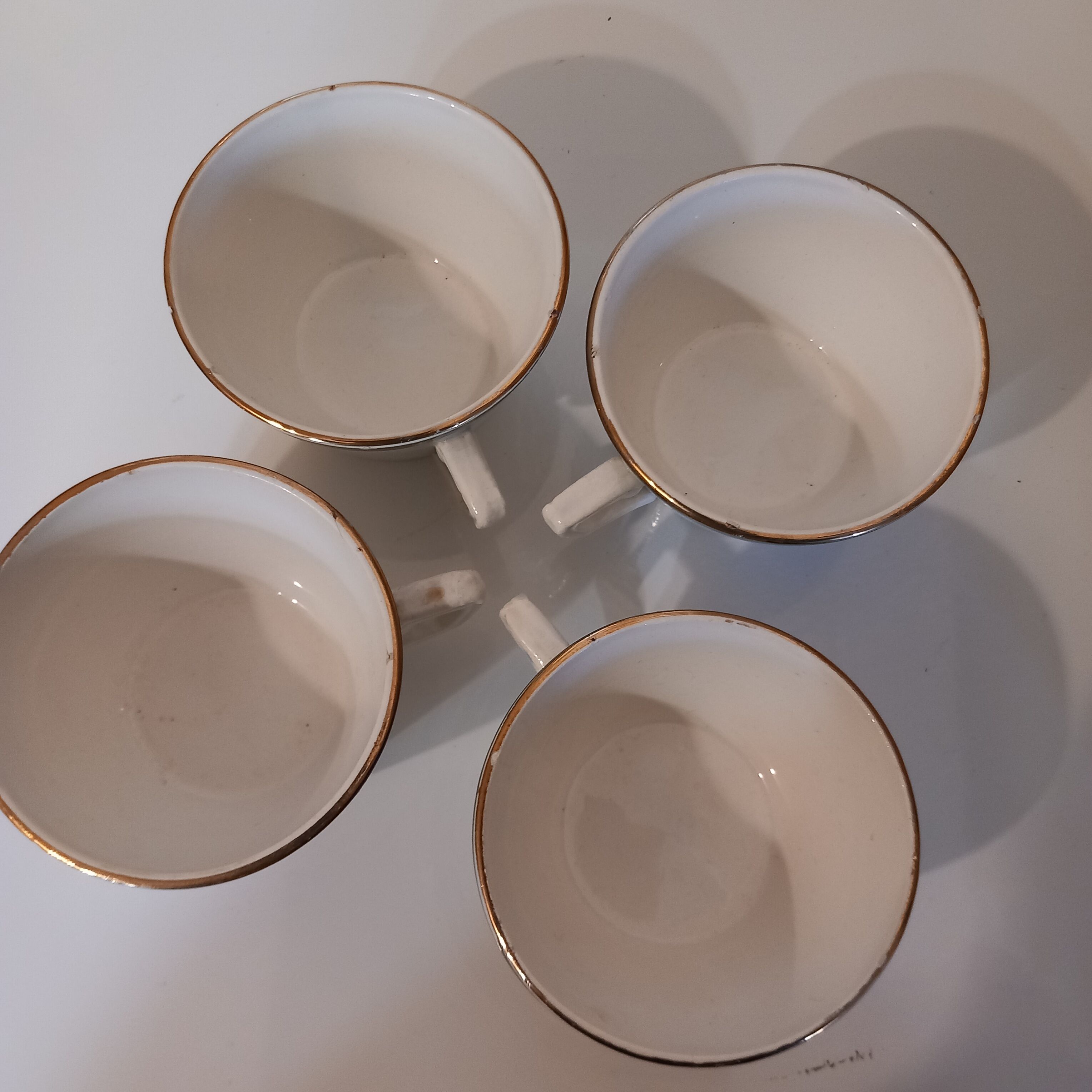 Lot 4 tasses Digoin Sarreguemines