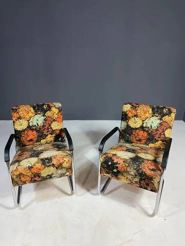 Pair of functionalist chromed armchairs, Eastern Europe, 1950s