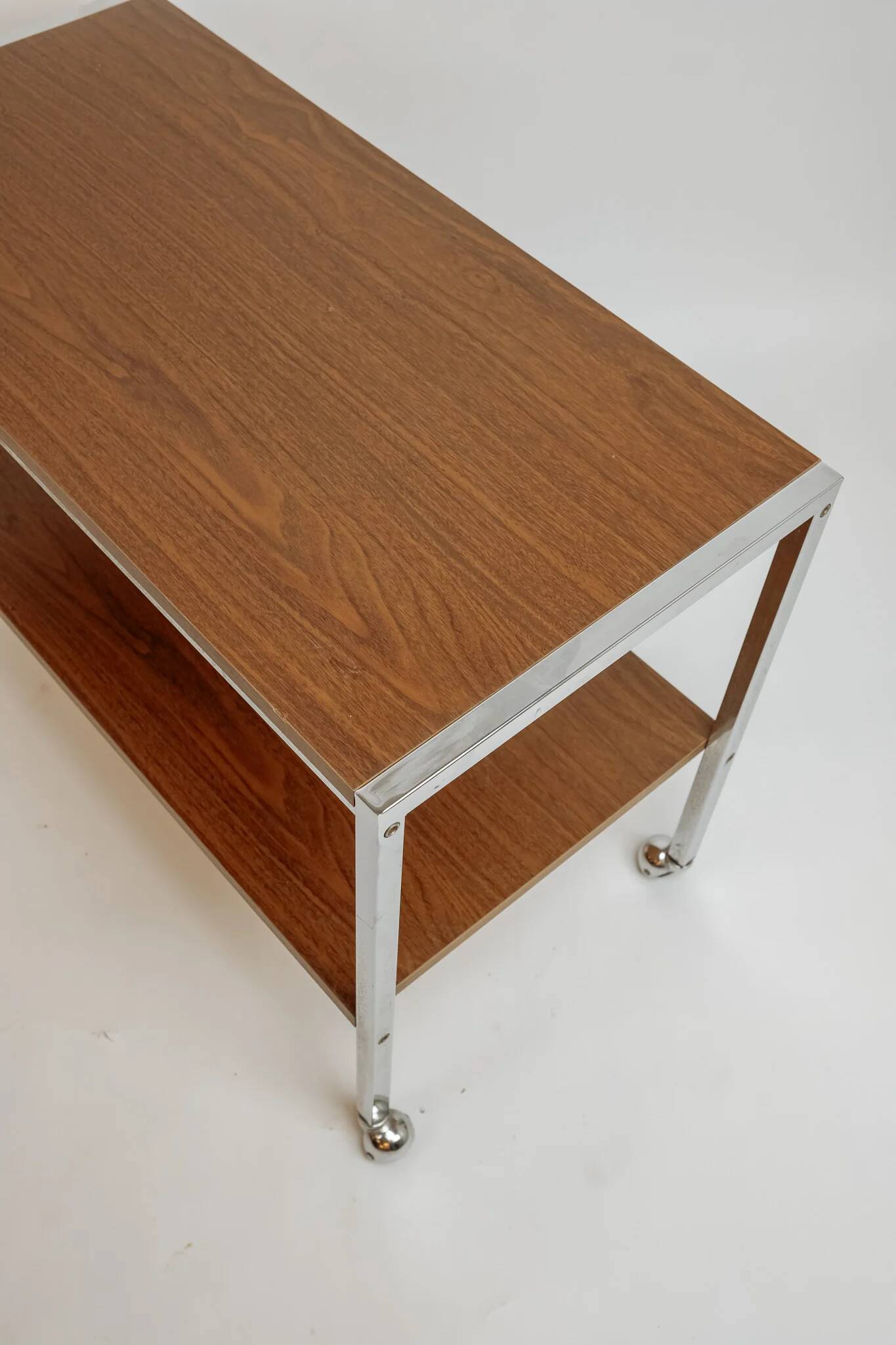 Desserte de bar vintage, années 70 - bois et chrome