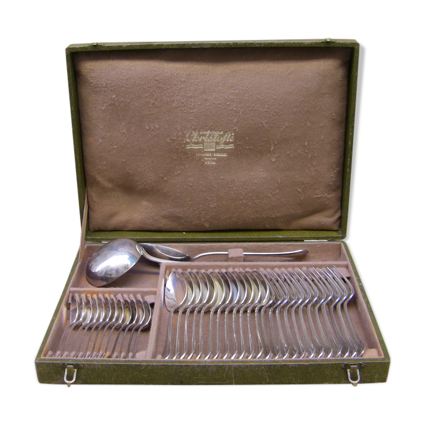 Complete Christofle Housewife