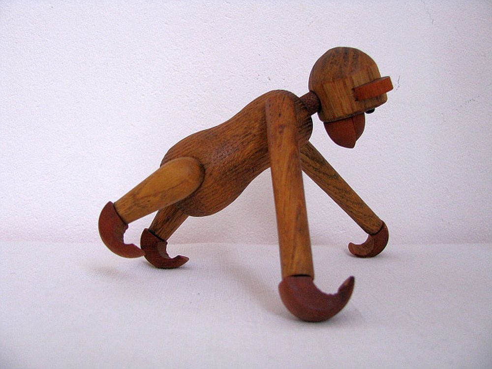 Teak monkey figurine Denmark 1970. no 1
