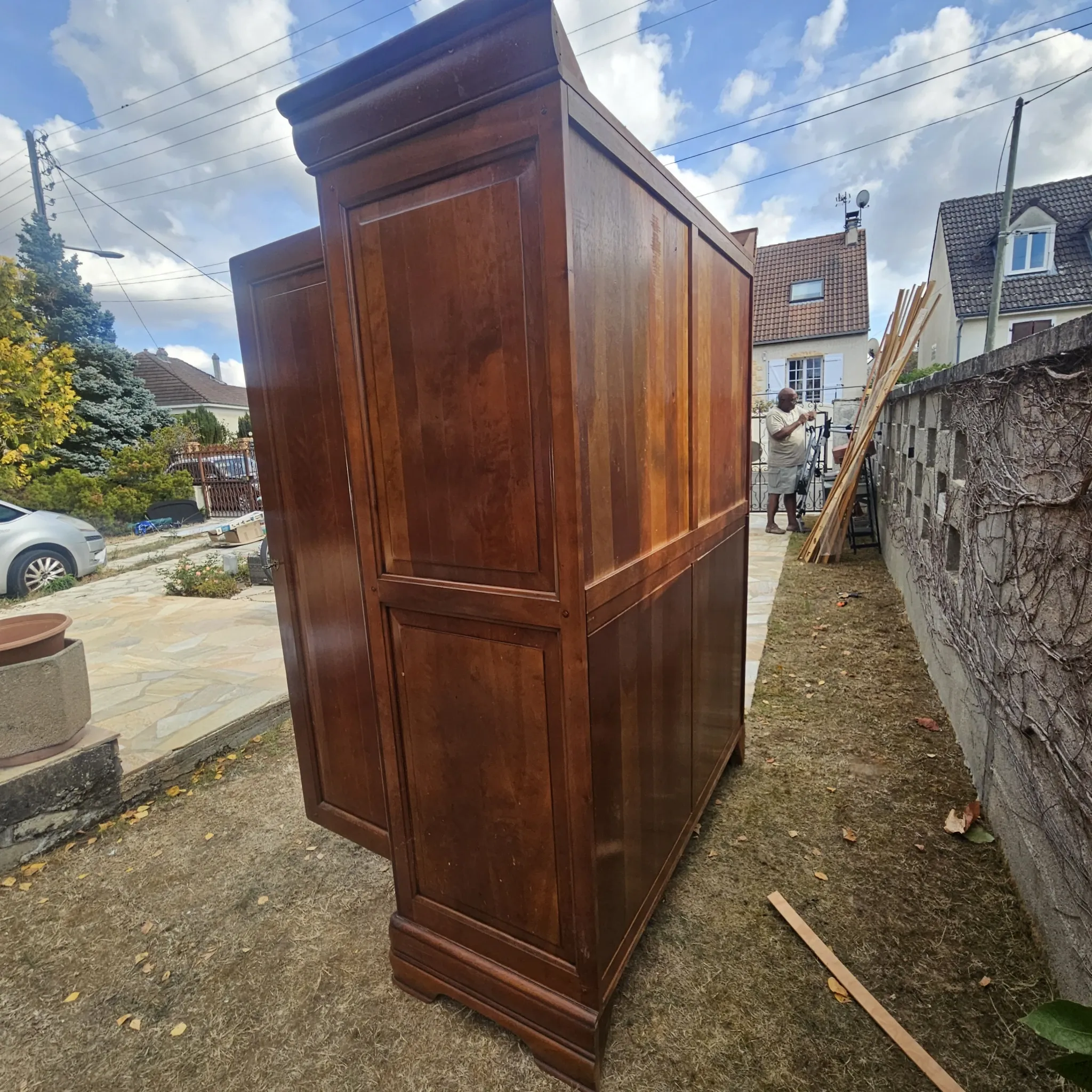 Armoire