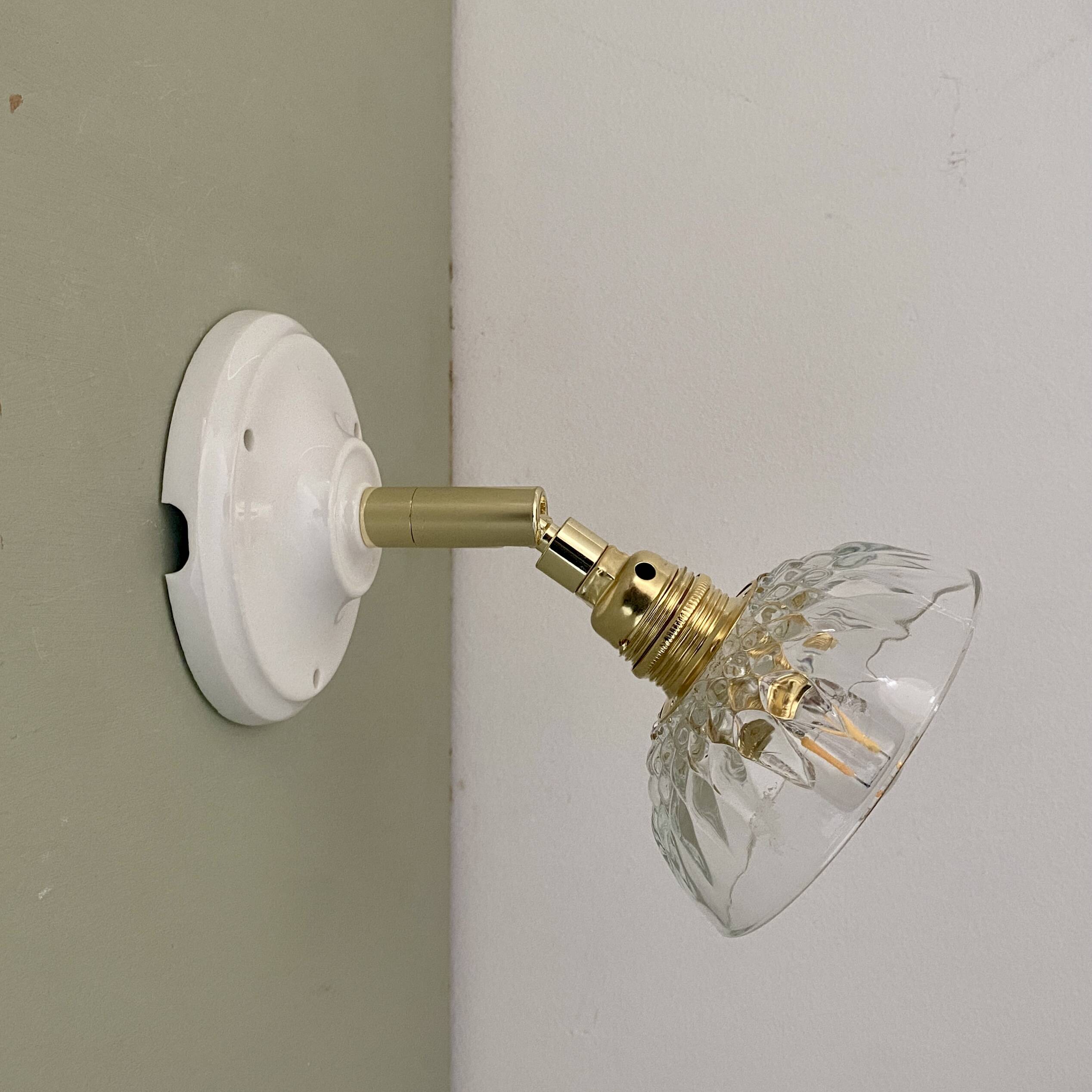Vintage chiseled glass lampshade wall light - tableware collection -