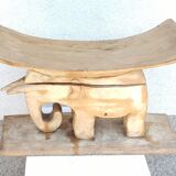 Tabouret ancien en bois, Art africain Ashanti du Ghana