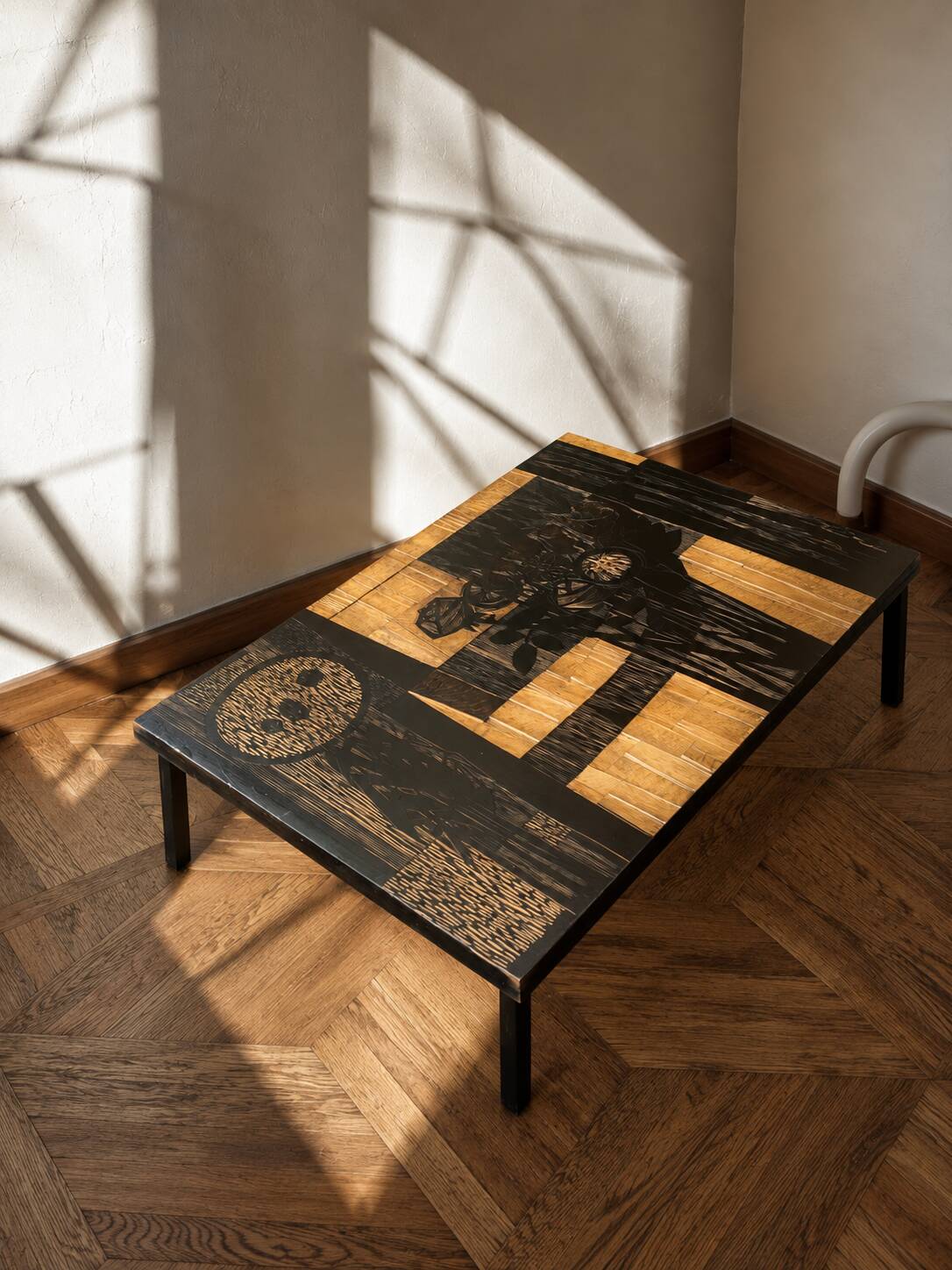 Coffee table wood - floral patterns - by victor cerrato