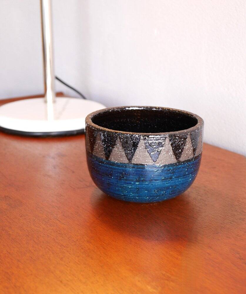 Mid-century modern Scandinavian bowl by Inger Persson for Rörstrand, 1970s