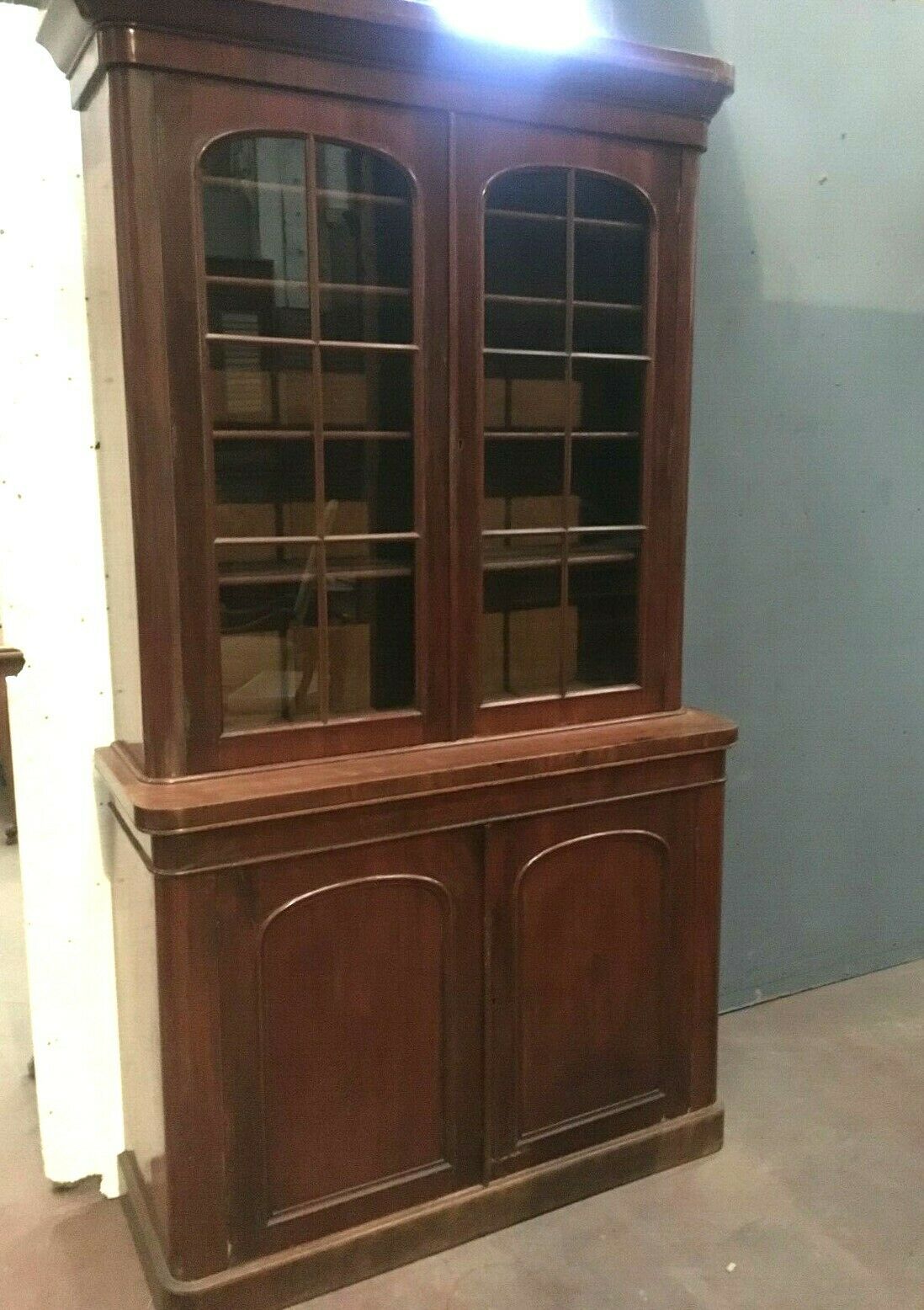 Mahogany sideboard Napoleon III English furniture