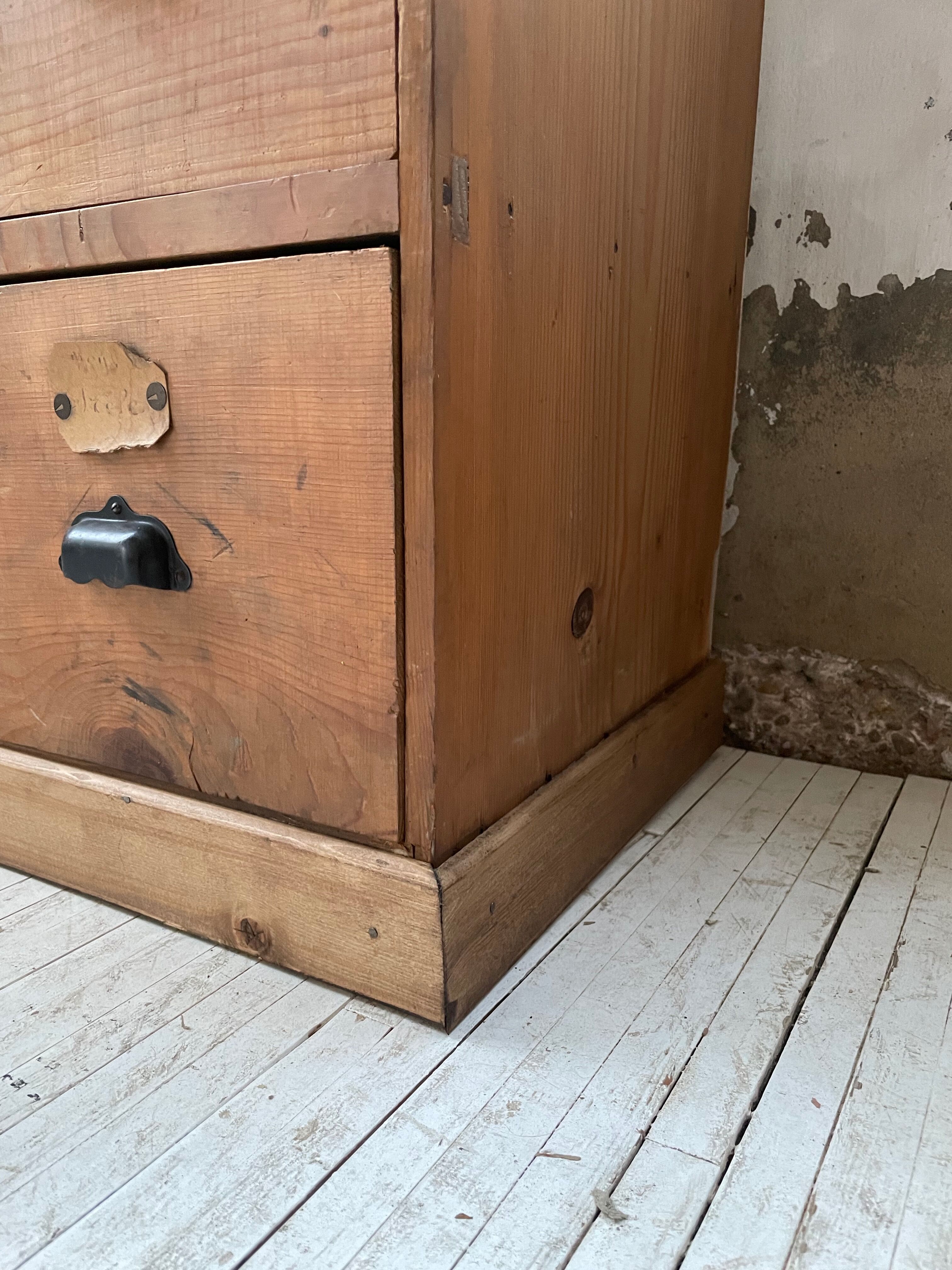 1900 pine craft furniture