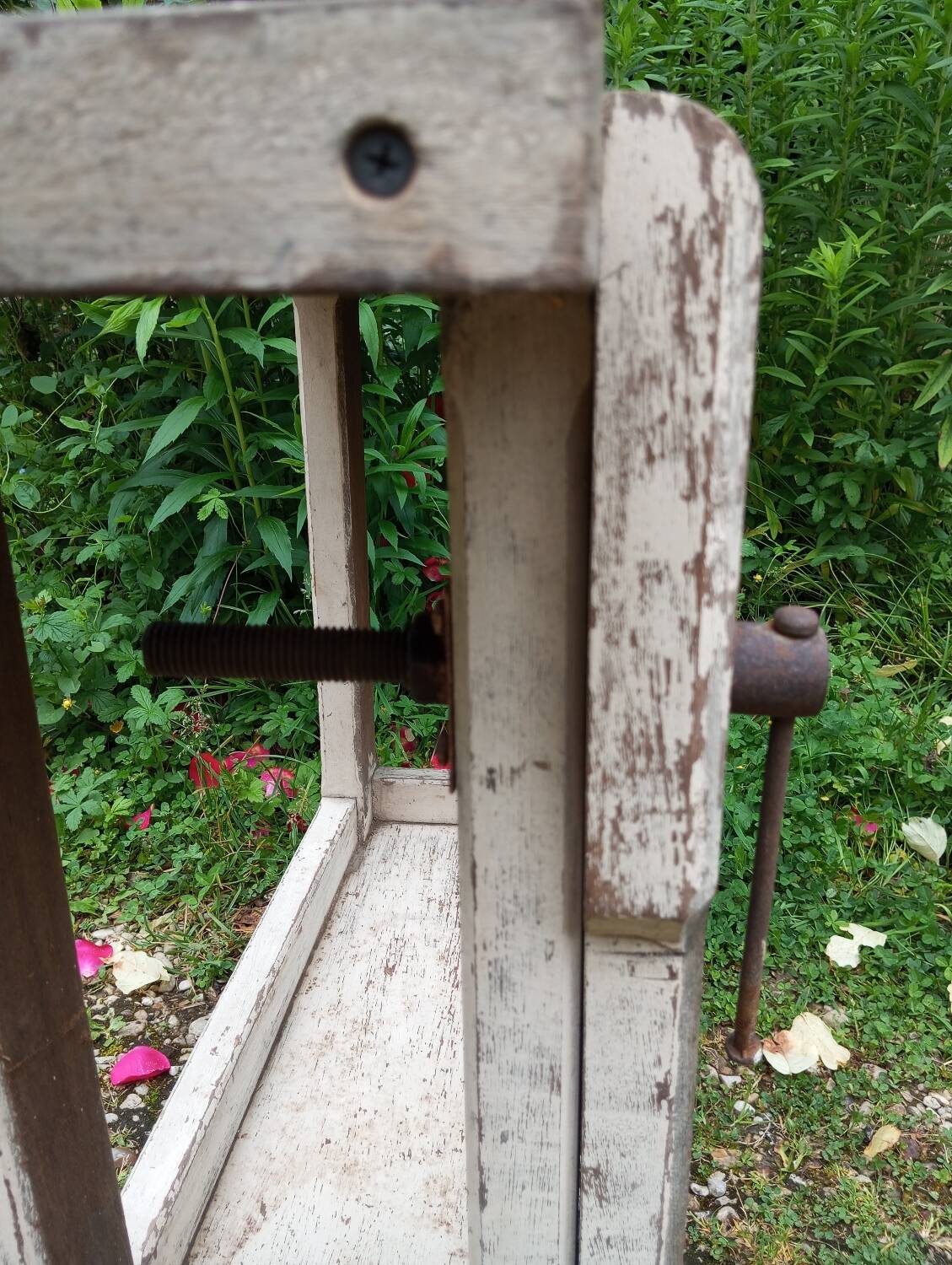 Old children's workbench