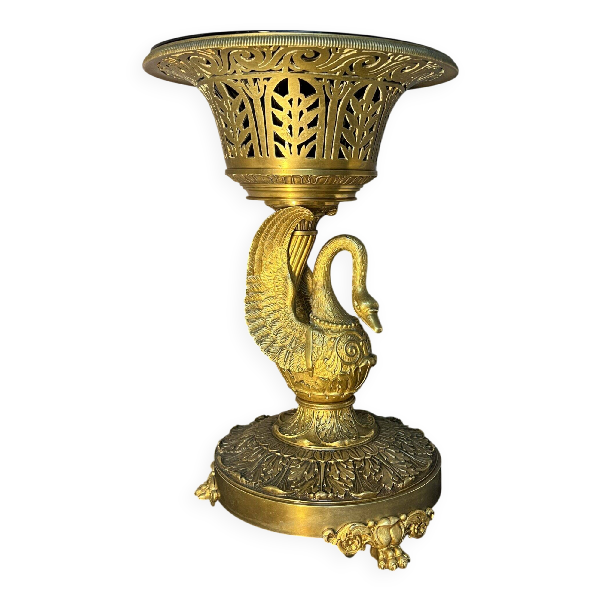 Très belle et ancienne coupe Empire DLG de Pierre-Philippe Thomire, décor de cygne