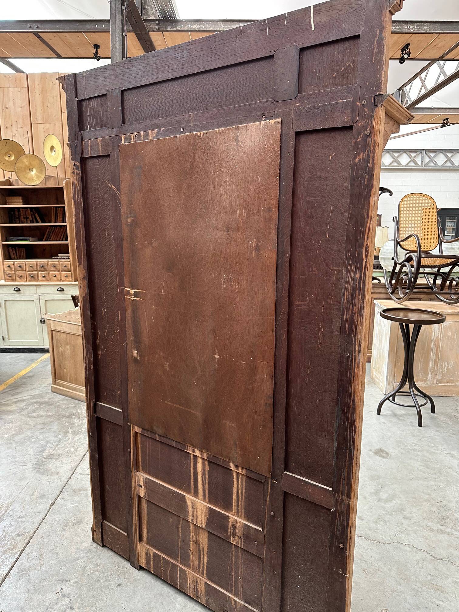 Entrance cloakroom, early 20th century