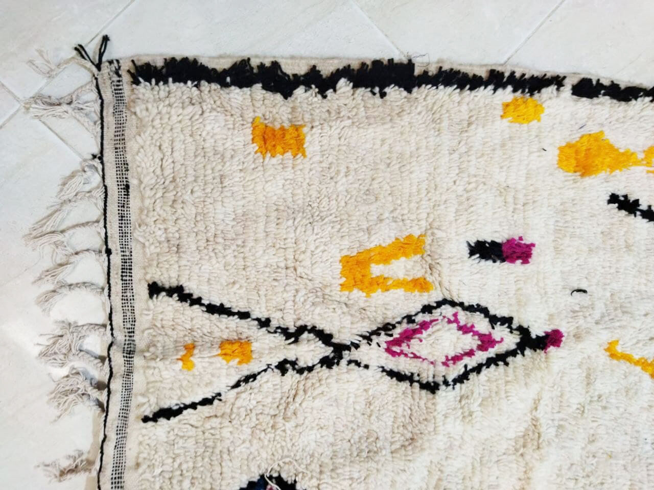 Moroccan berber carpet 297x192cm