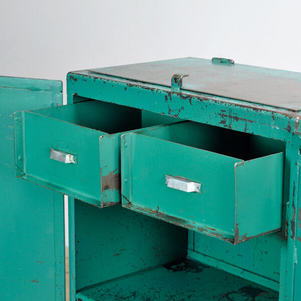Armoire industrielle en fer, années 1970