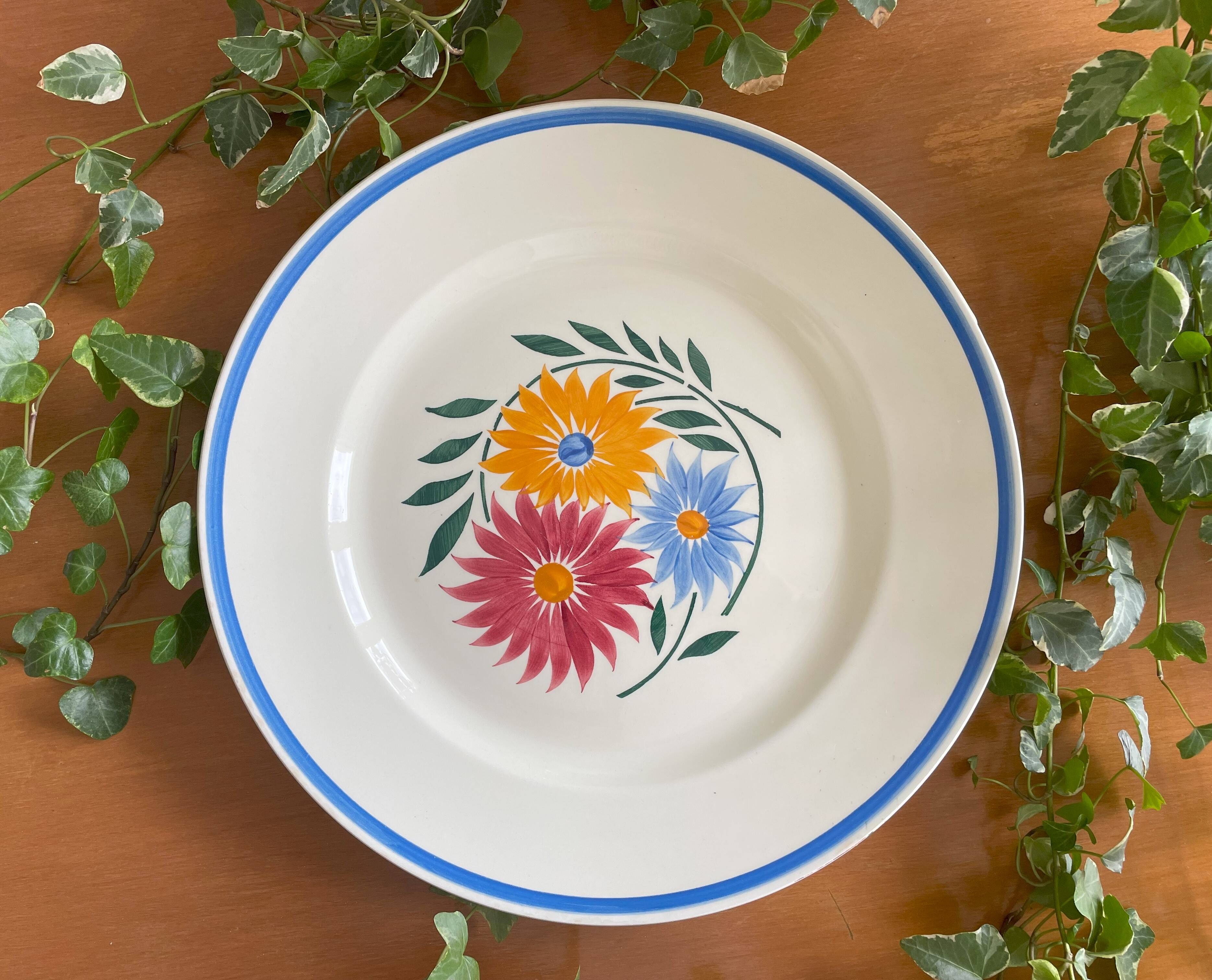 Large round antique earthenware dish from Choisy-le-Roi