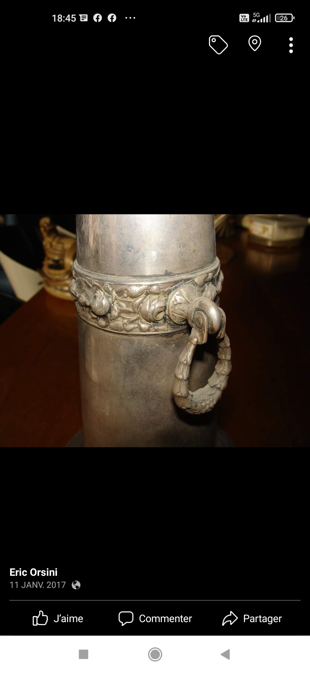 Silver-plated metal vase with floral motifs, made in 1912 by Tramboule & Choquet (silversmith's hallmark)