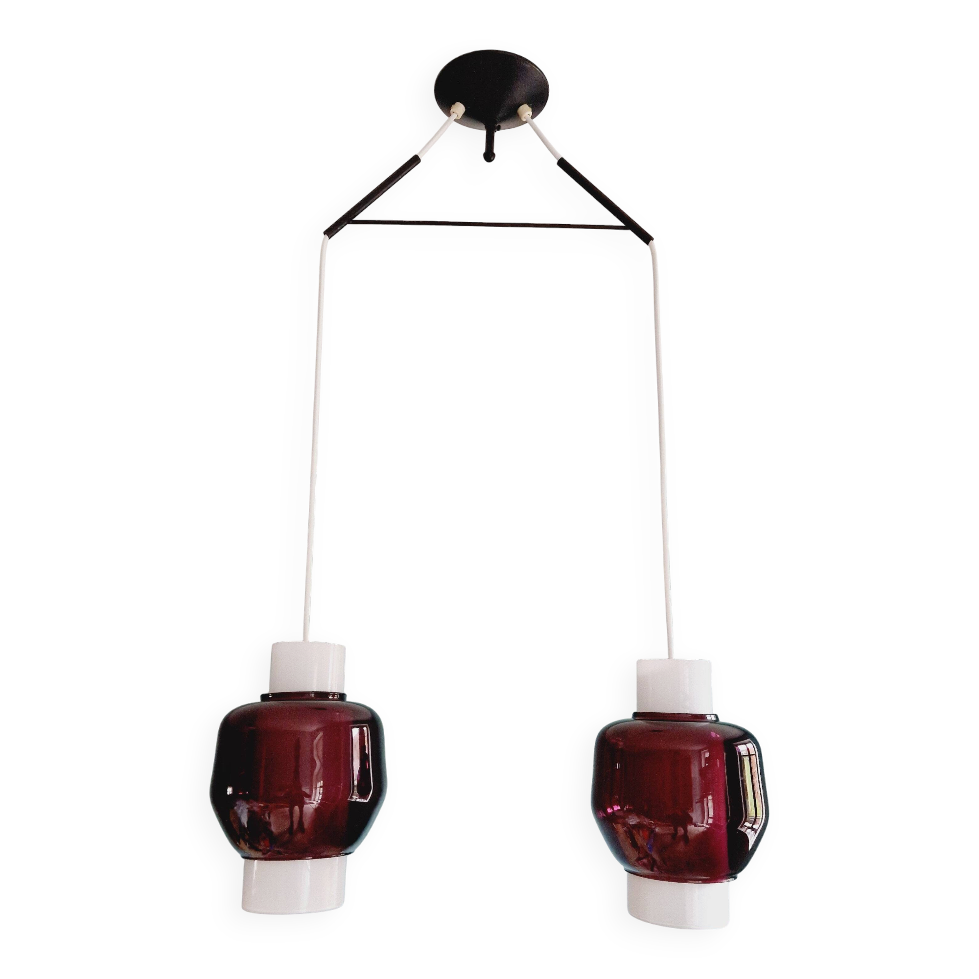 Scandinavian chandelier in white opaline and amethyst glass, 1960s.
