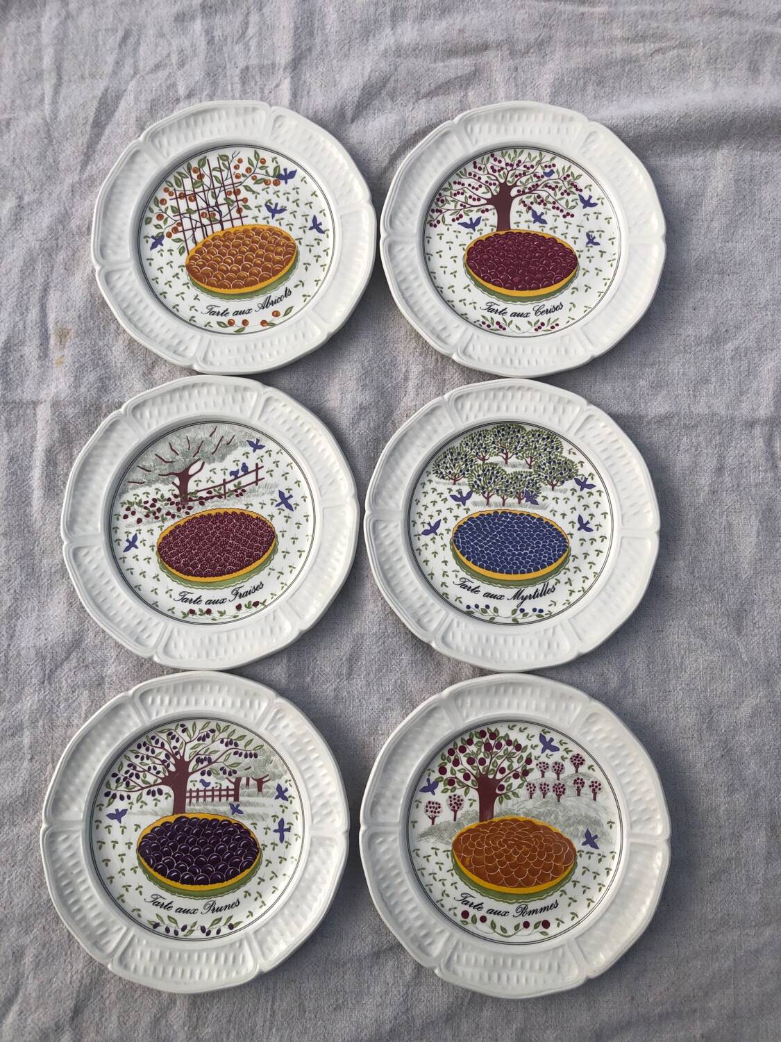 Set of 6 dessert plates, Gien, “Les Tartes” collection