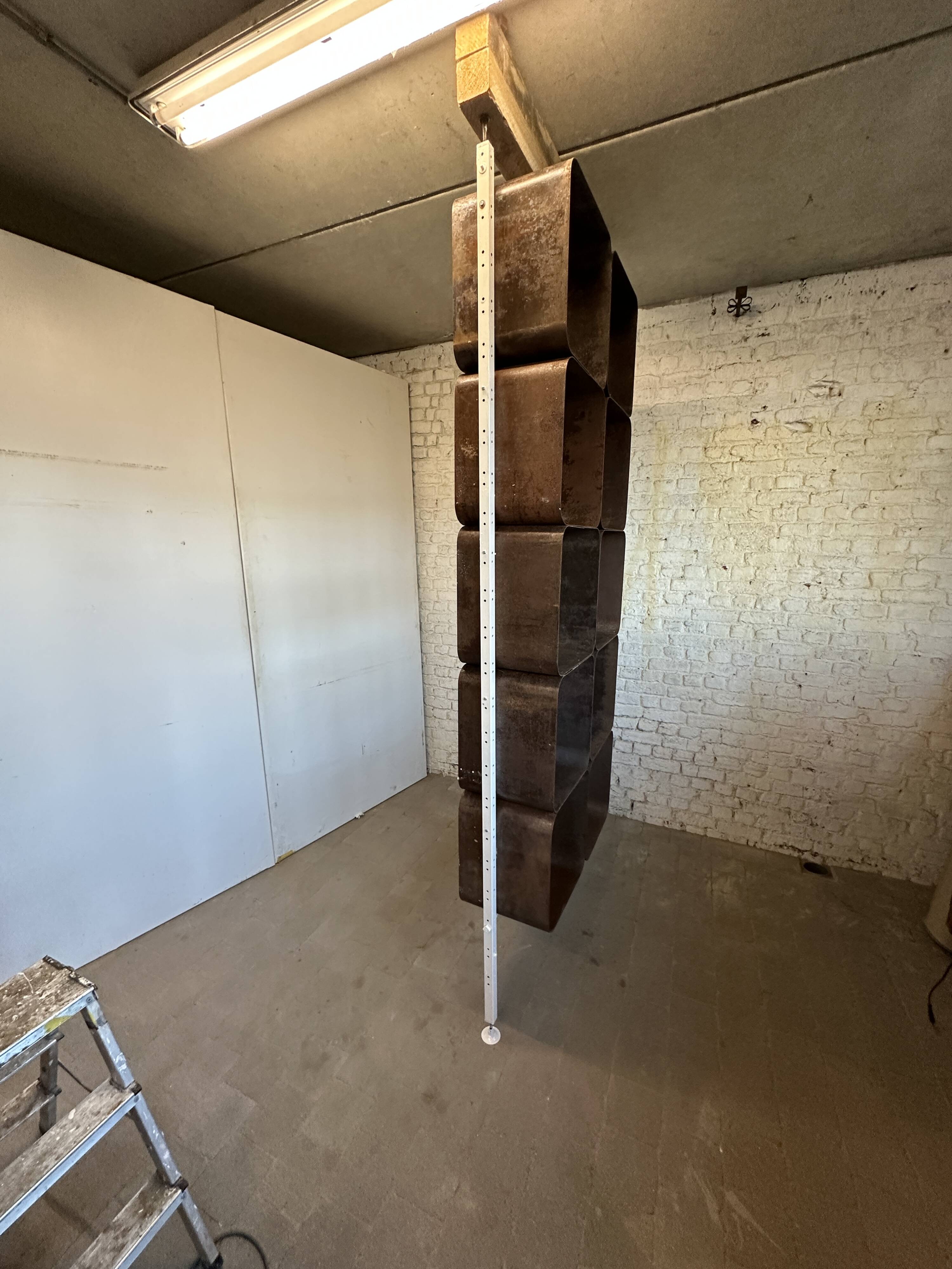 Wallunit roomdivider industry 1970