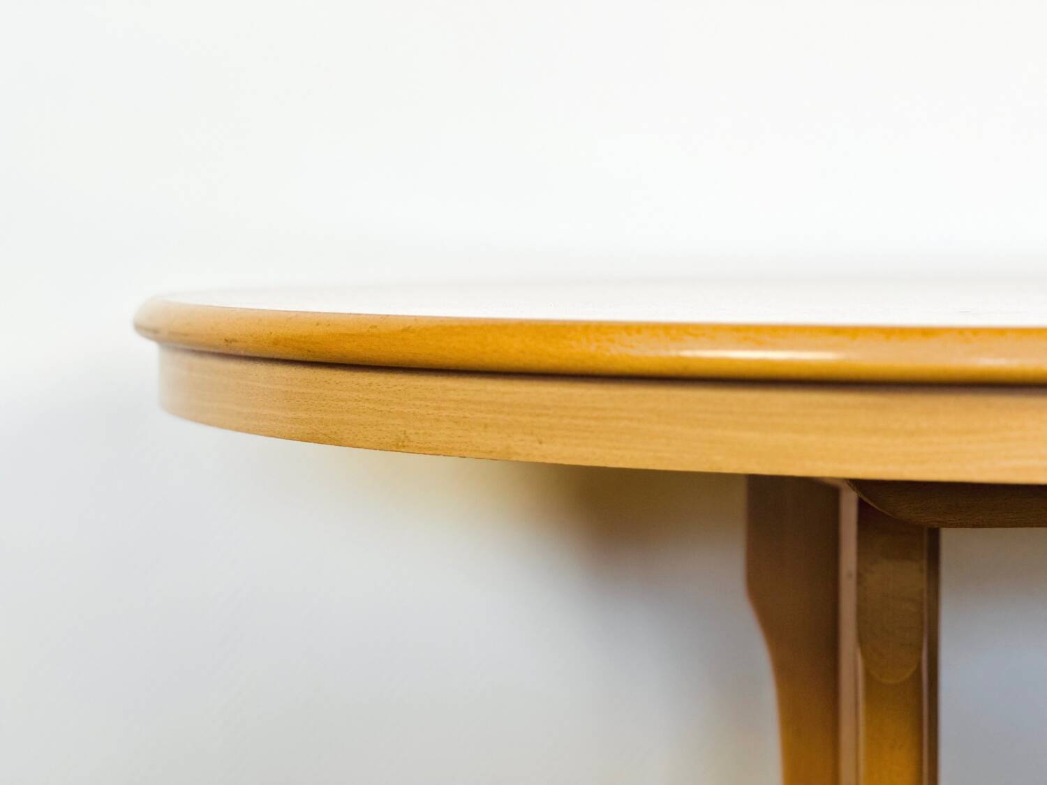 Vintage oval dining room table with extension