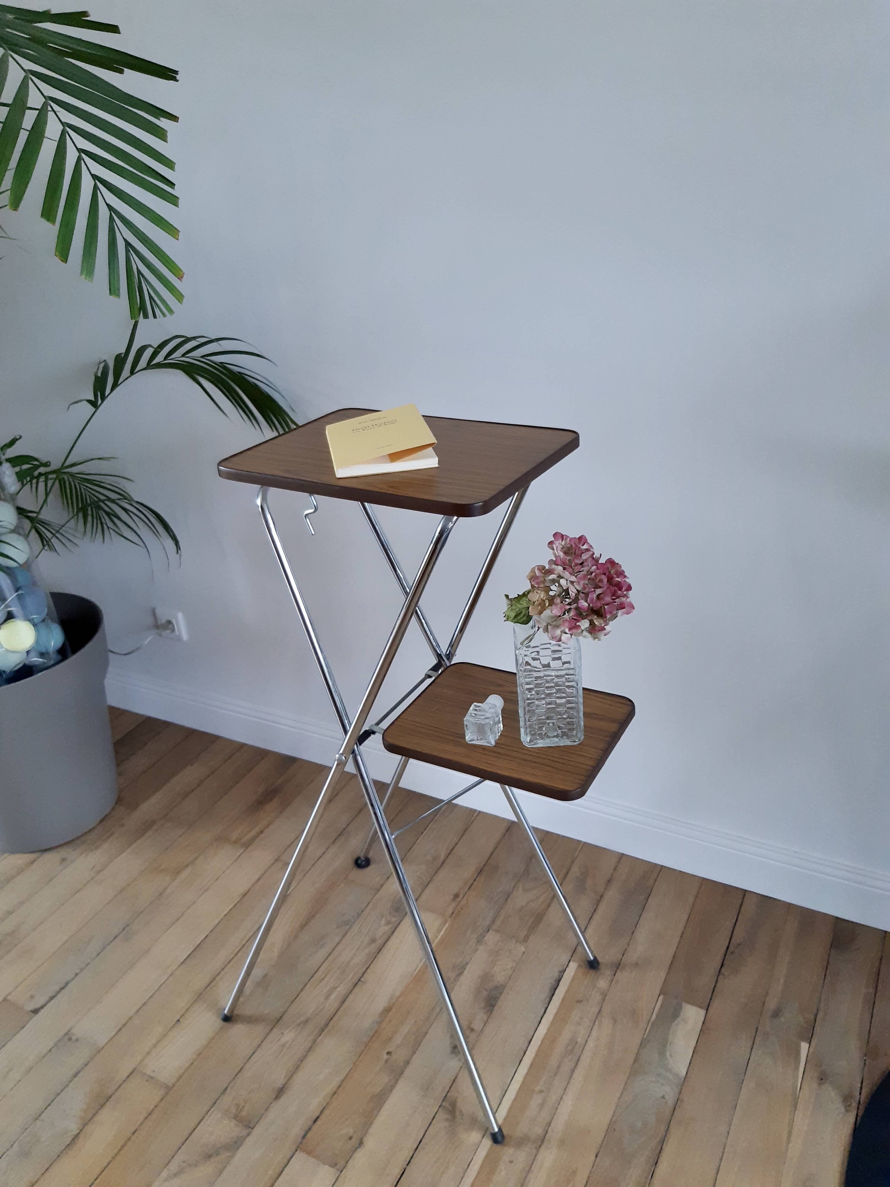 Side table / formica plant door