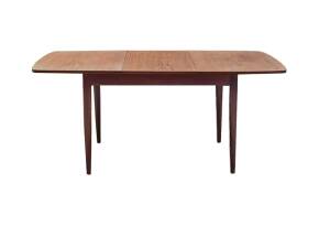 Vintage Scandinavian extendable dining table in teak from the 1950s.