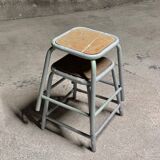 02 Mullca 1960 Vintage school or workshop stools