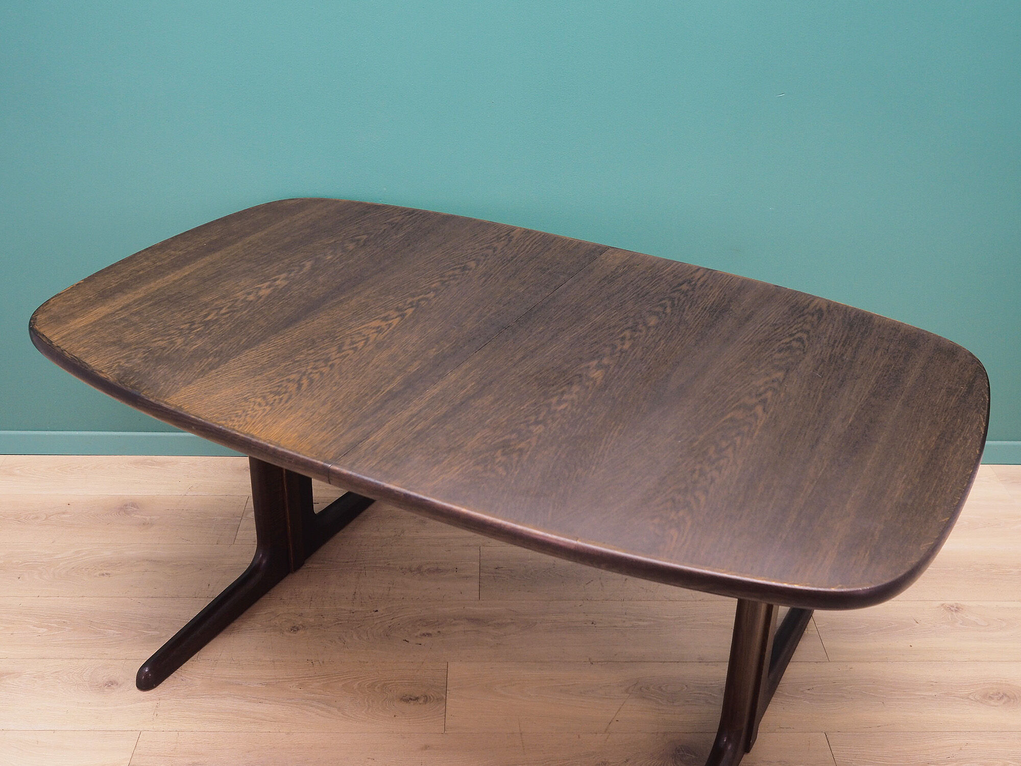 Table oak, danish design, 70's, producer: skovby