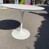 Knoll dining table