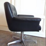 Airborne swivel armchair, 1970