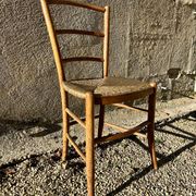 Chaise paillée vintage dorée