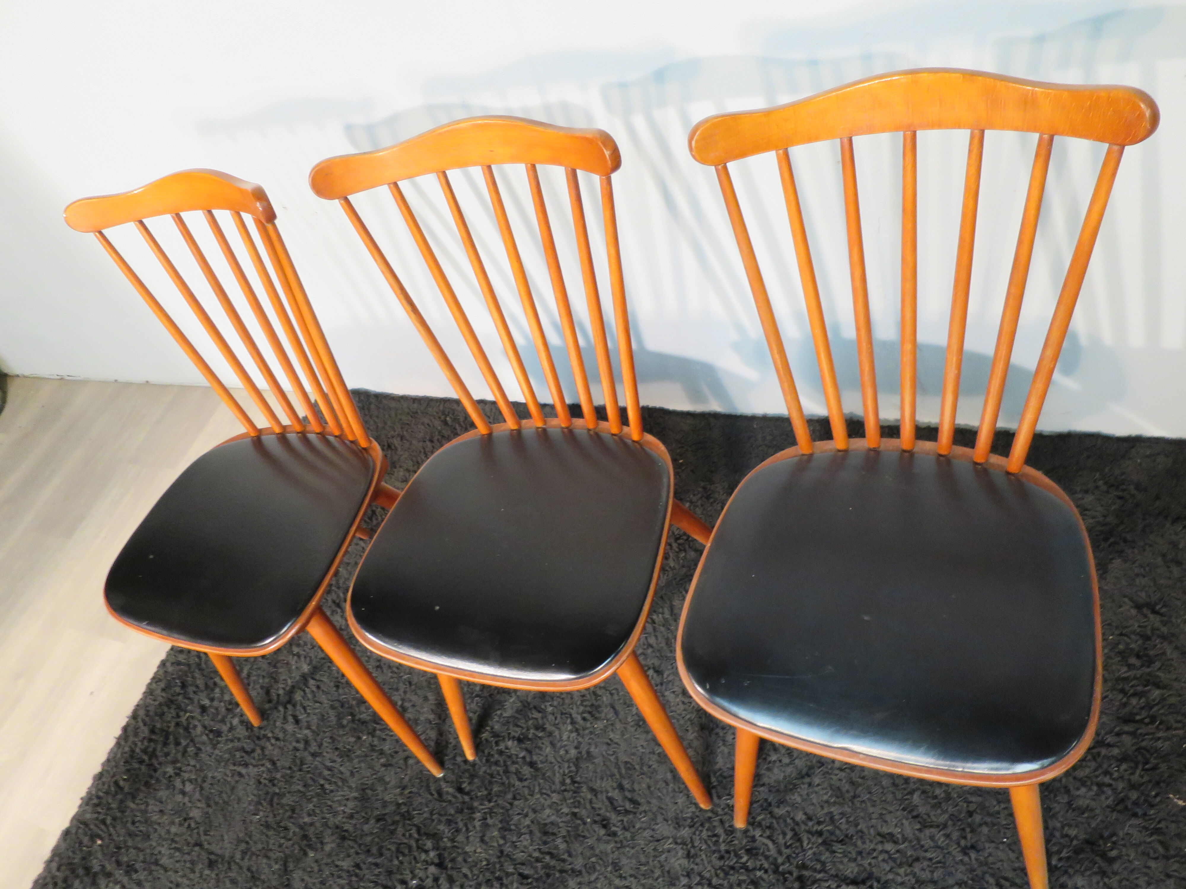 Set of 3 Baumann chairs model "Minuet"