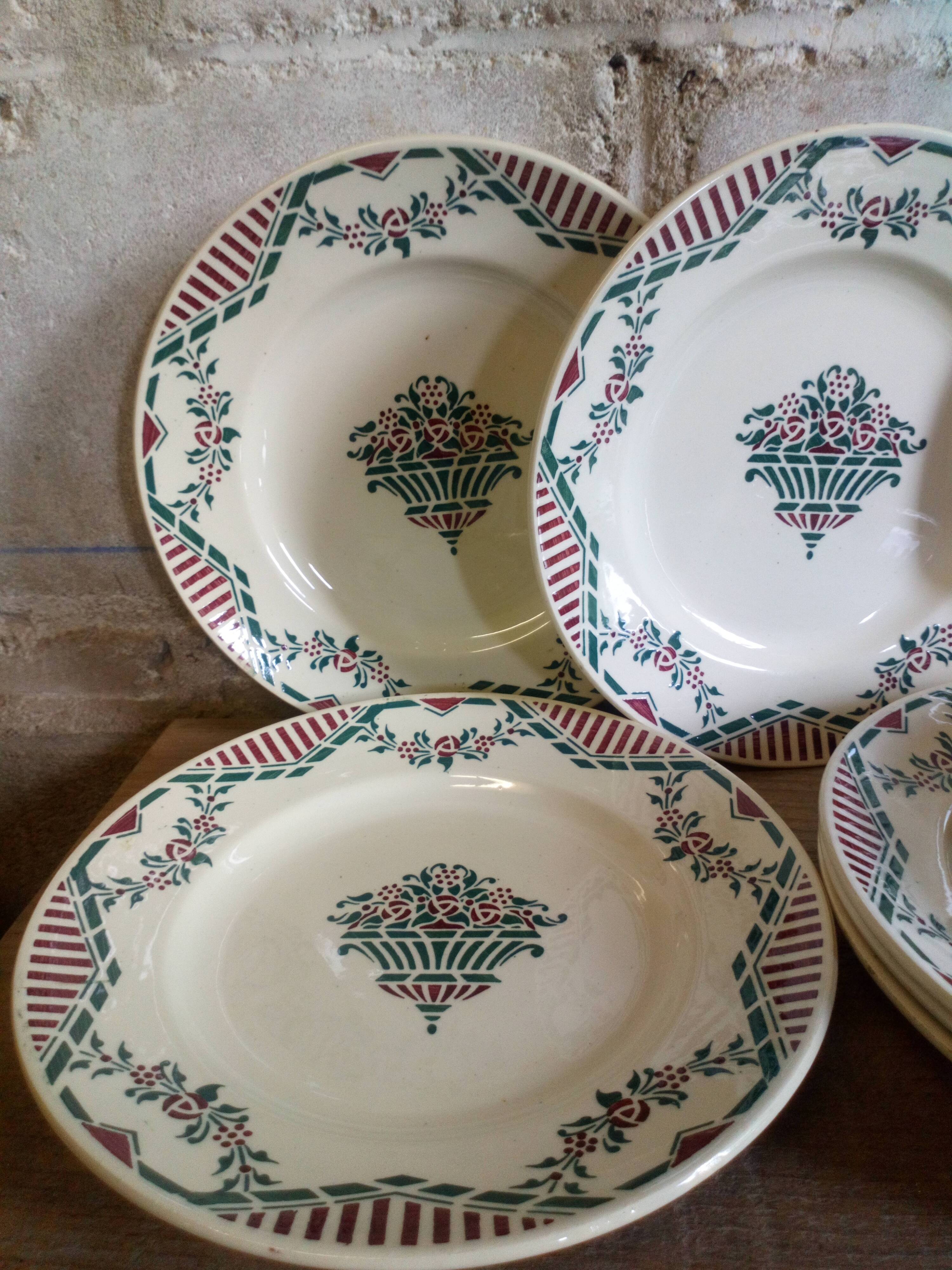 Eight plates "Florida" Service Wolves' Mill