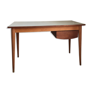 bureau plat