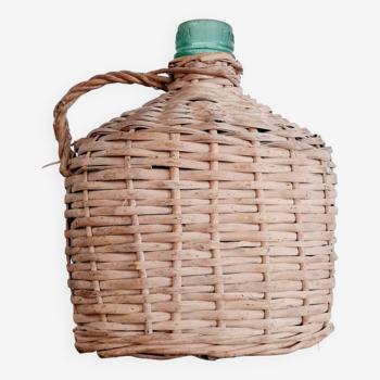 Glass and rattan demijohn carboy