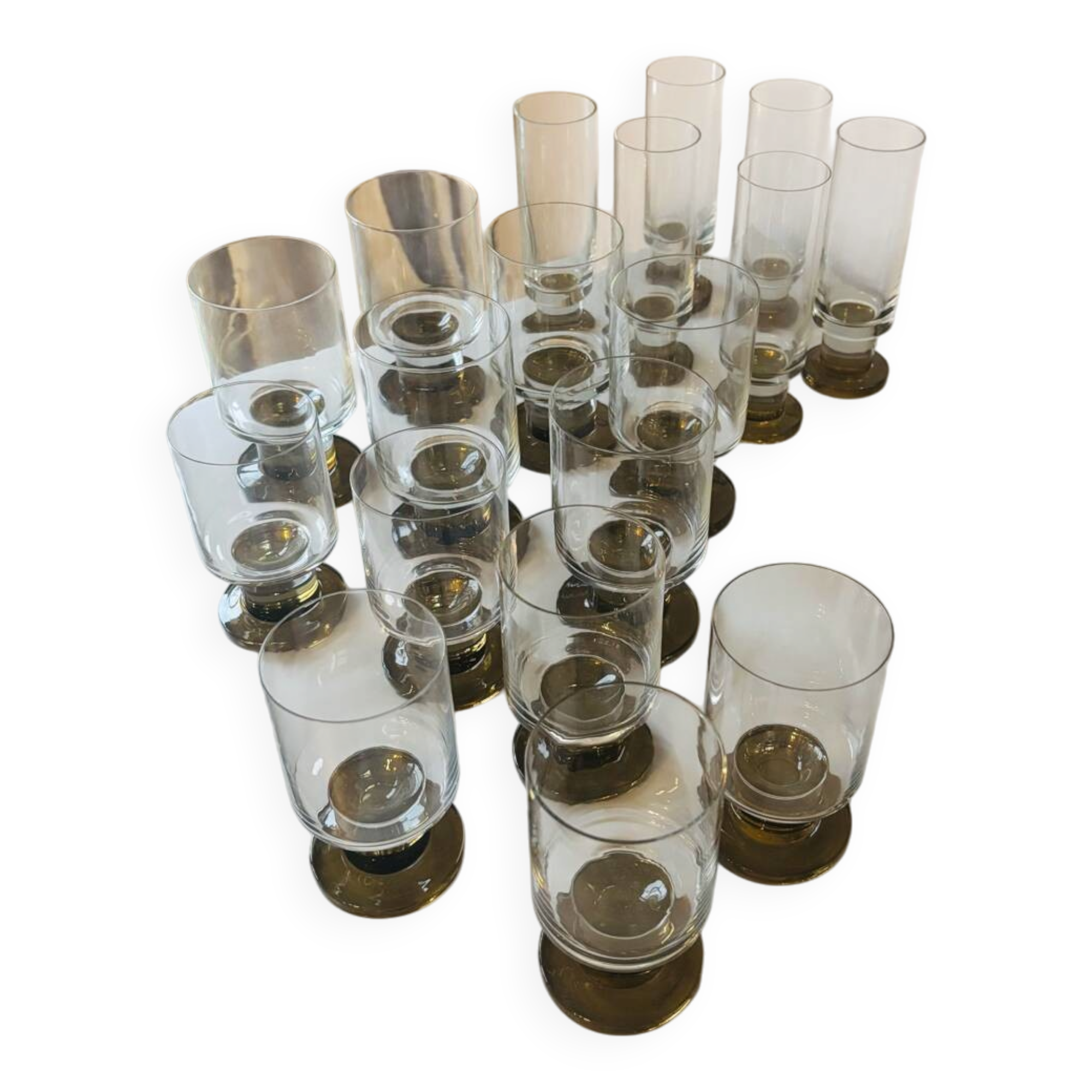 Lot de 18 verres en cristal vintage années 70