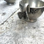 French pewter punch bowl set with 10 cups and ladle – grapevine Etain
