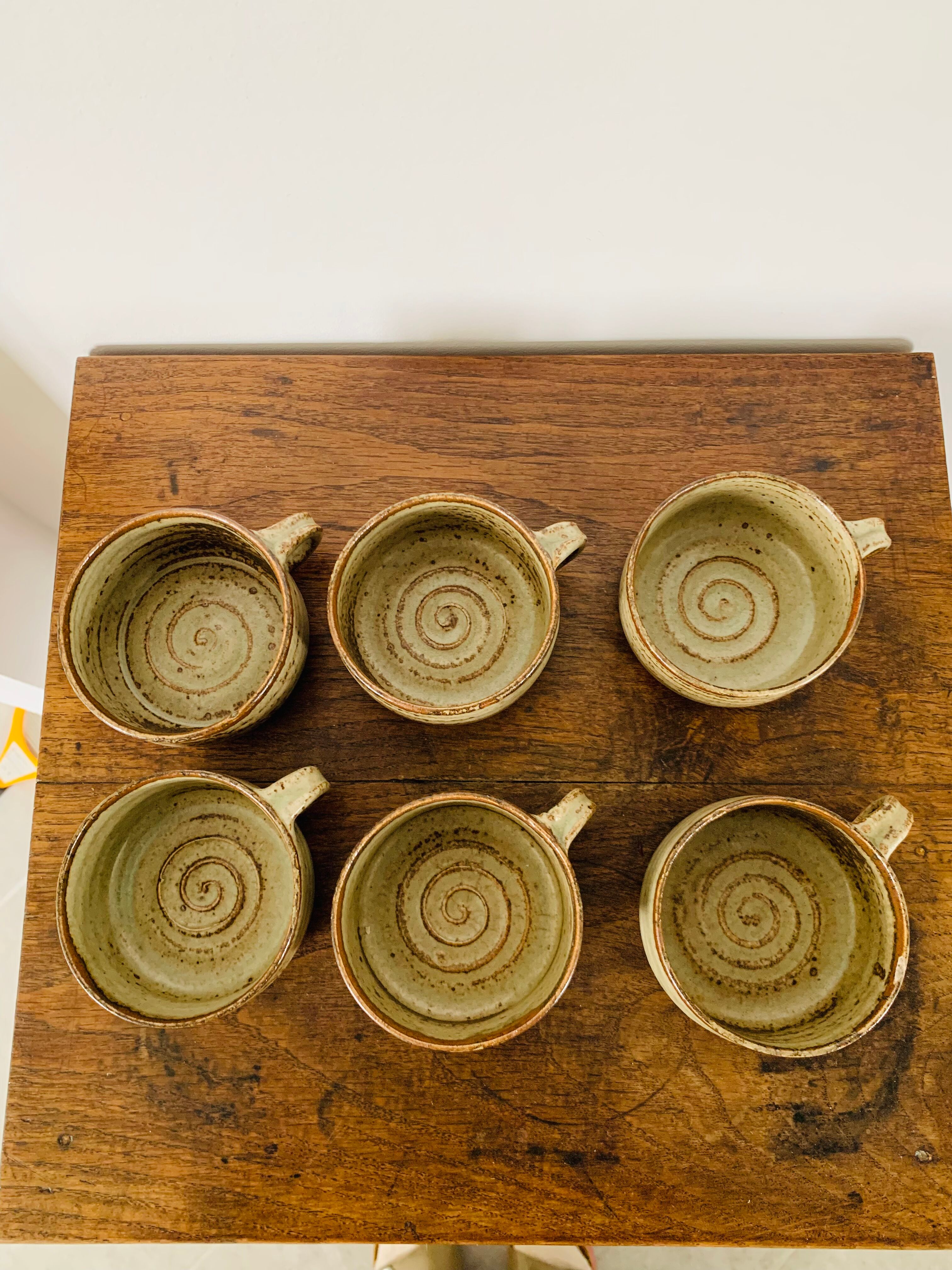 Lot of Villenauxe sandstone cups Made in France