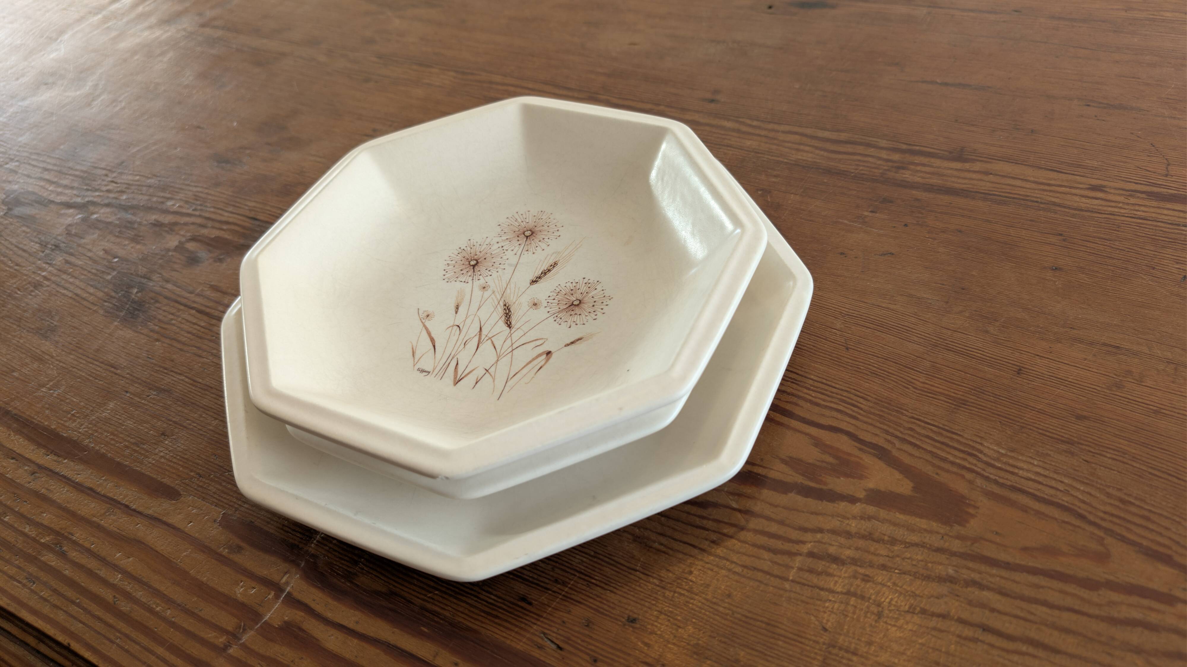 Tiffany table service – 21 pieces – Vintage plates with a floral design