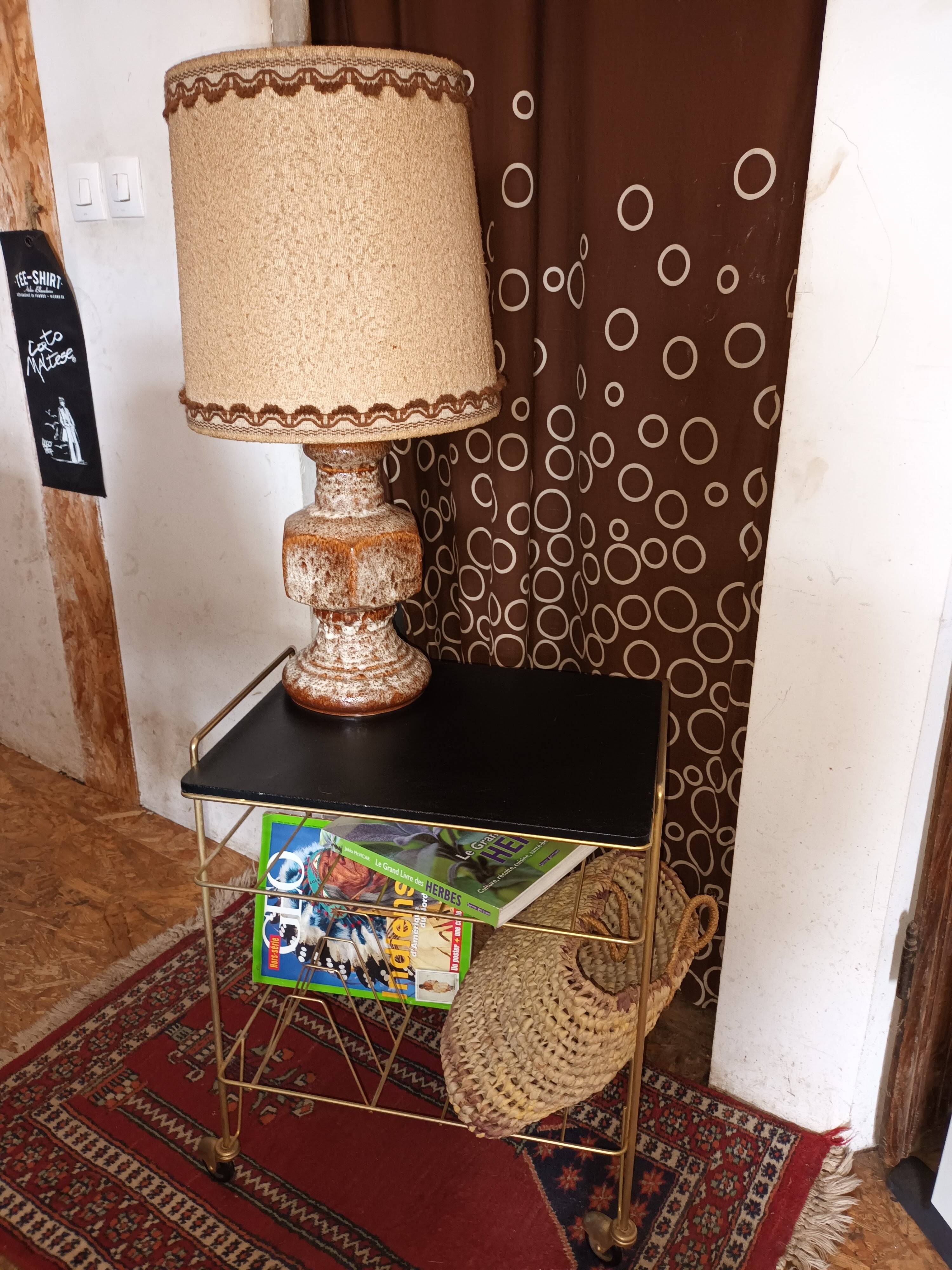 Fat Lava ceramic lamp