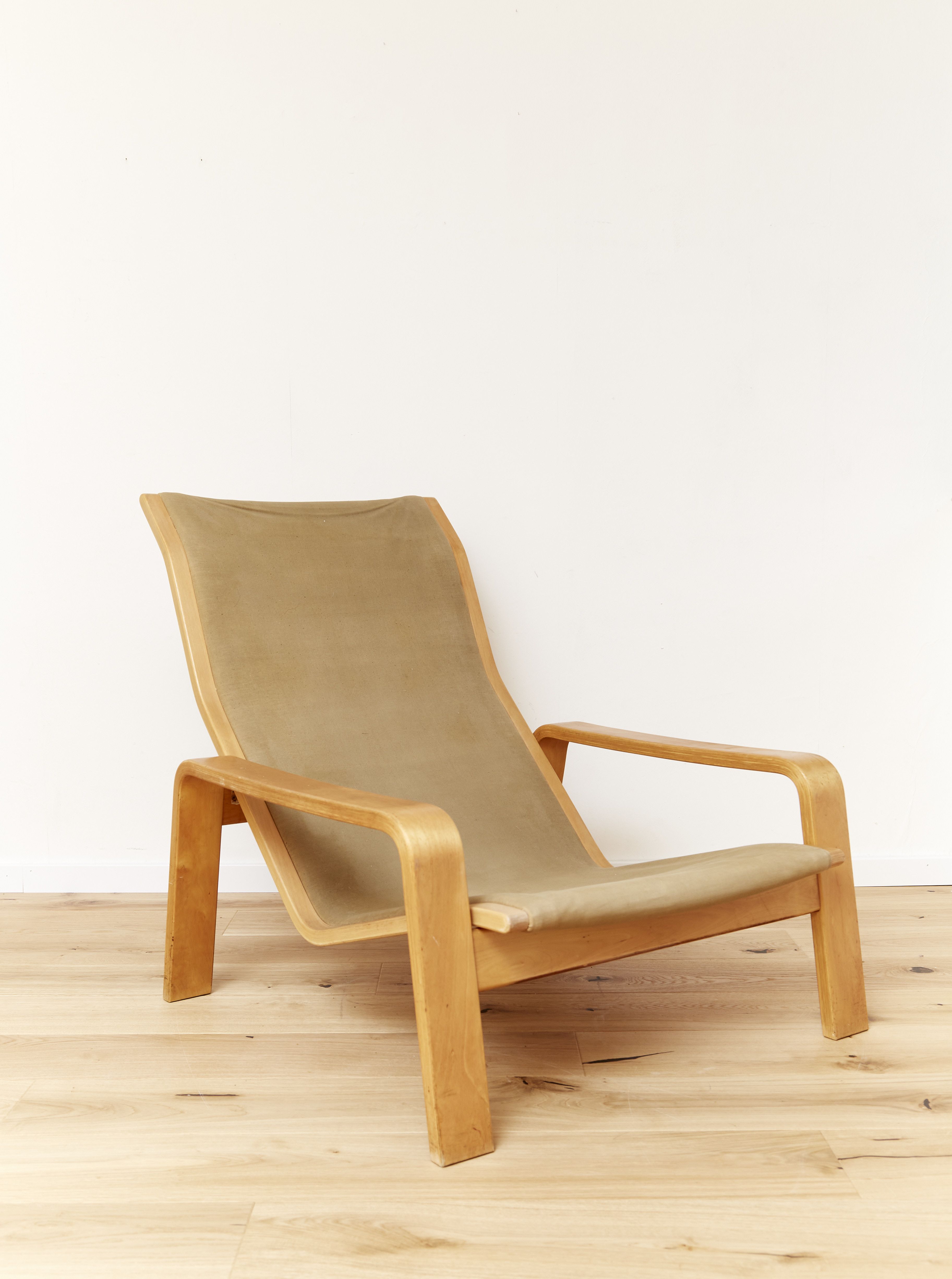Mid-Century Pulkka lounge chair by Ilmari Lappalainen for Asko