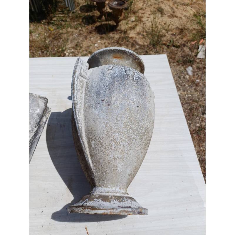 2 cast iron vases 1900: Charleville - Mézières