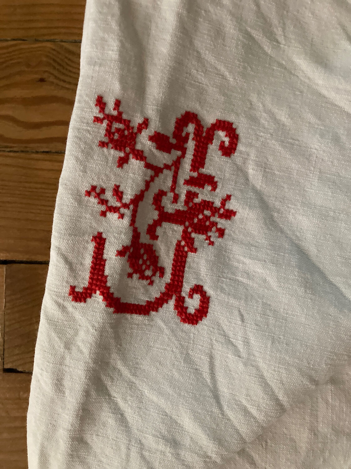 Linen sheet and old cotton